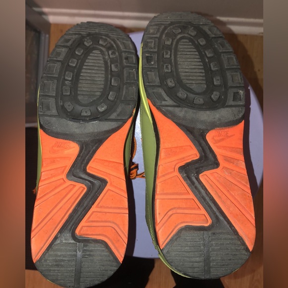 NIKE - AIR MAX 10US - Picture 5 of 5